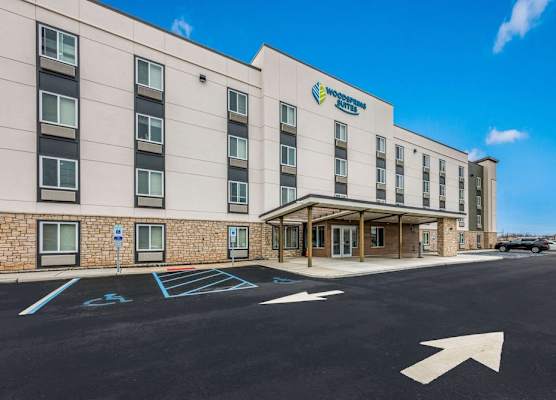 WoodSpring Suites Linden 1