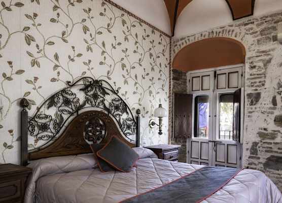 Hotel Las Palmeras by Vivere Stays 1
