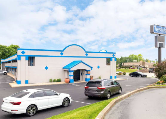 Travelodge by Wyndham Richmond IN 1
