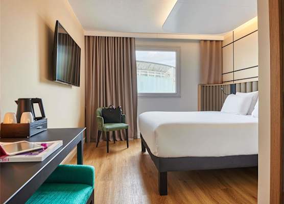 Mercure Paris Nanterre 1