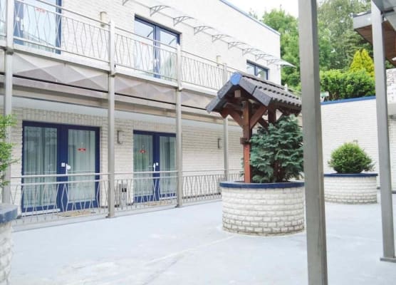 Hotel B8 Voerde 1