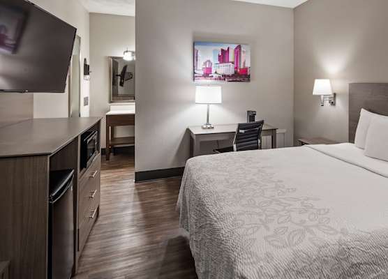 SureStay Hotel by Best Western Findlay 1