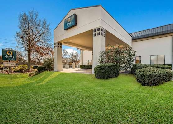 Quality Inn & Suites Aiken South 1