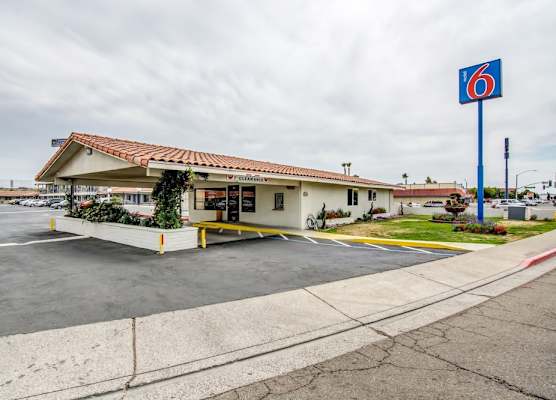 Motel 6 Manteca CA 1