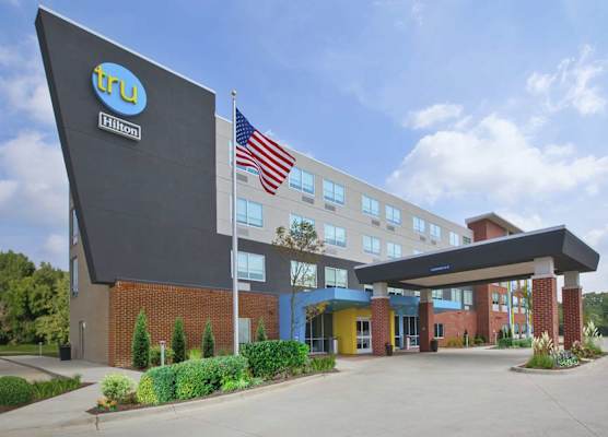 Tru By Hilton Jackson 1