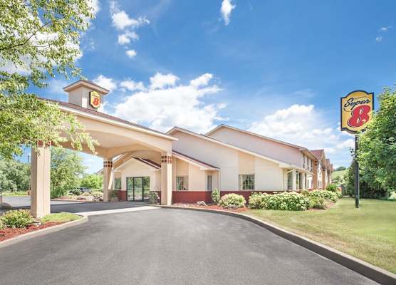 Super 8 by Wyndham Cobleskill NY 1