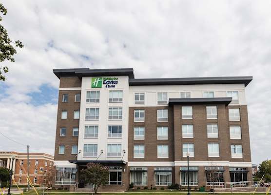 Holiday Inn Express & Suites COLUMBIA DOWNTOWN – THE VISTA by IHG 1