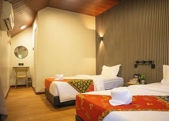 Sukau Greenview Bed & Breakfast 1