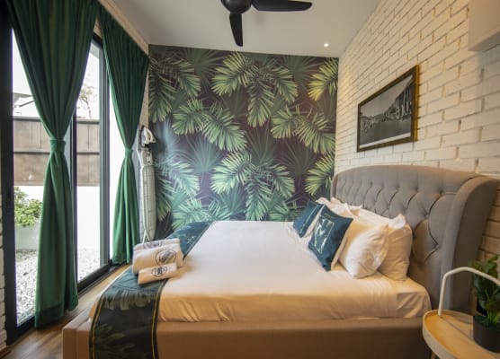 Carnarvon Suites 1