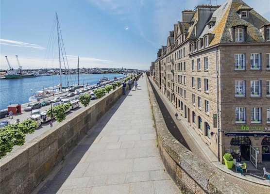 ibis Styles Saint Malo Centre Historique 1