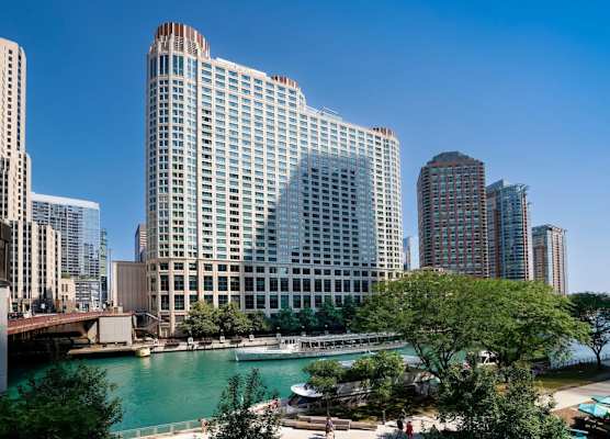 Sheraton Grand Chicago Riverwalk 1