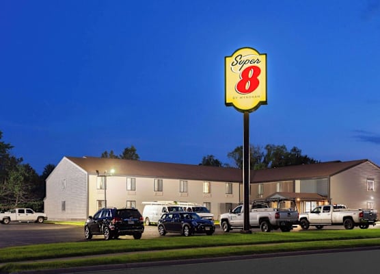 Super 8 by Wyndham Sun Prairie/Madison E 1
