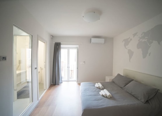 Suite Dreams 1