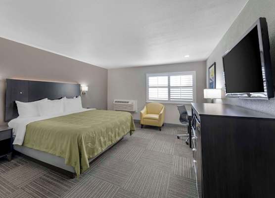 Quality Inn Kettleman City near Hwy 41 1