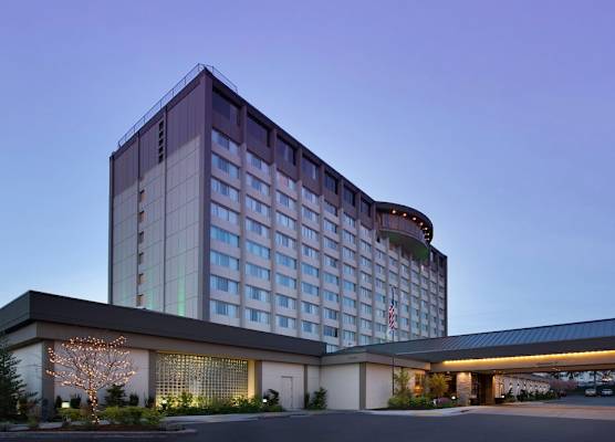 Skybridge Seattle Airport Hotel 1