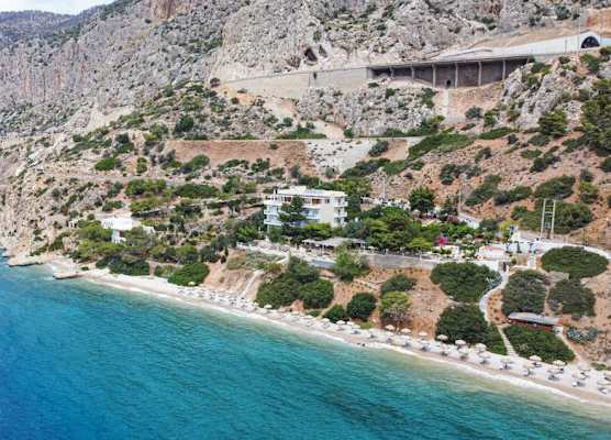 Hotel Cokkinis 1