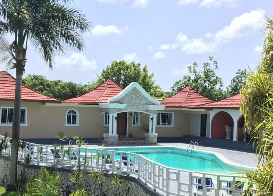 Gold Nugget Hotel 1