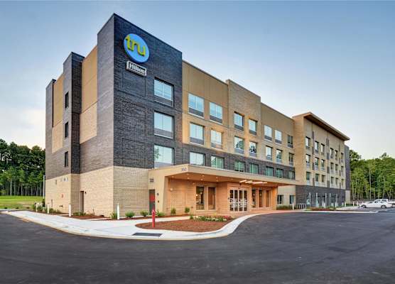Tru By Hilton Raleigh Durham Airport 1