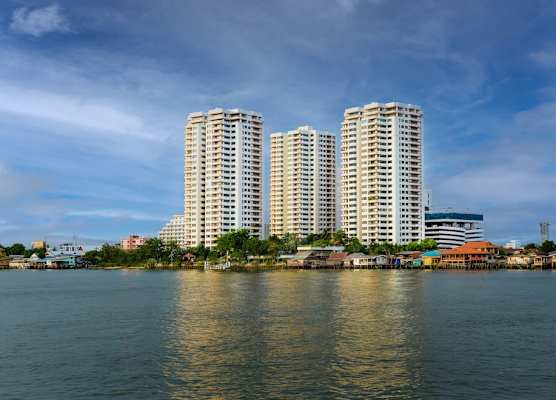 Riverine Place Hotel and Residence 1