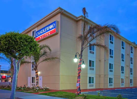 Candlewood Suites LAX HAWTHORNE by IHG 1