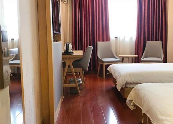 Super 8 Hotel (Shanghai Wujiaochang) 1