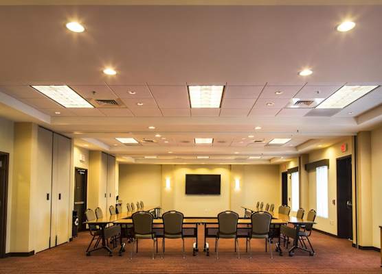 Hyatt Place Charlottesville 1