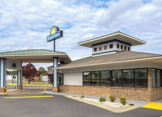 Days Inn by Wyndham Weldon/Roanoke Rapids 1