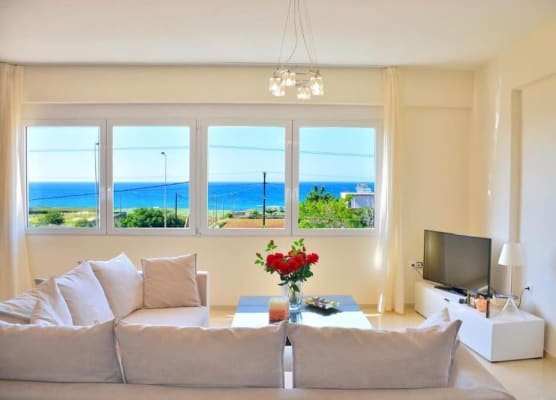 Luxury Suites in Stavromenos 1