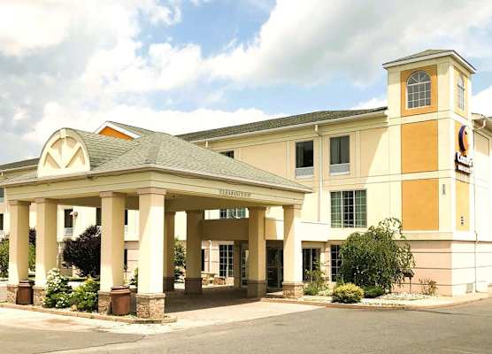 Comfort Inn & Suites Mount Pocono 1