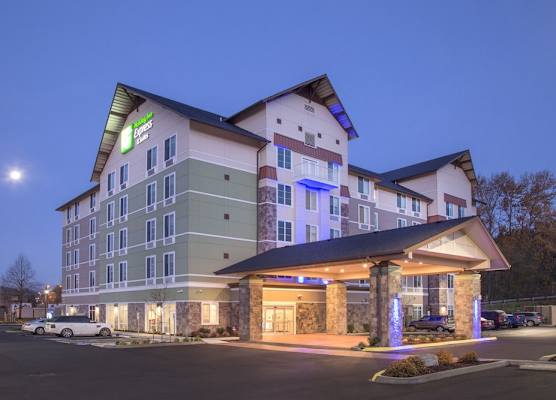 Holiday Inn Express & Suites SEATTLE SOUTH - TUKWILA by IHG 1