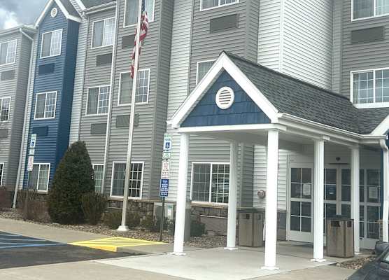 Microtel Inn & Suites by Wyndham Mansfield 1