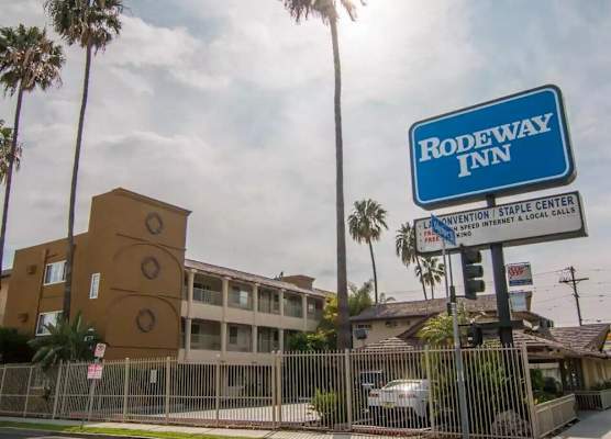 Rodeway Inn Convention Center 1