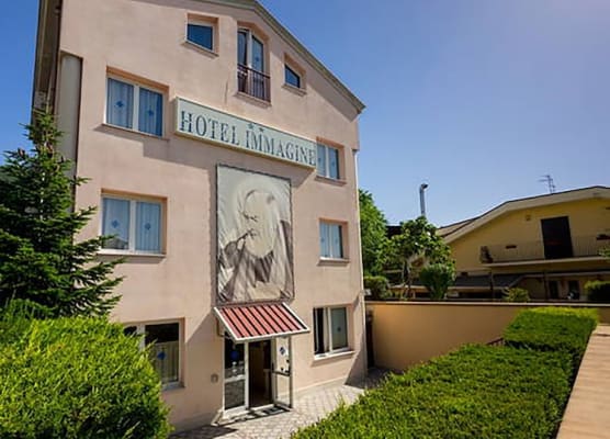 Hotel Immagine 1