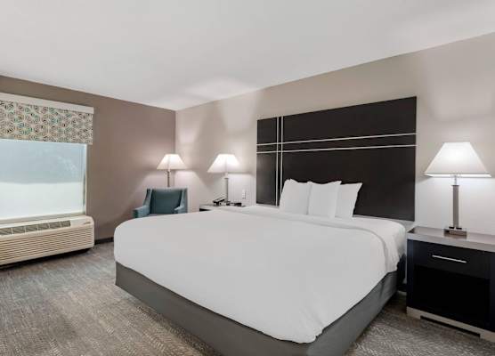 Quality Inn & Suites Union City - Atlanta South 1