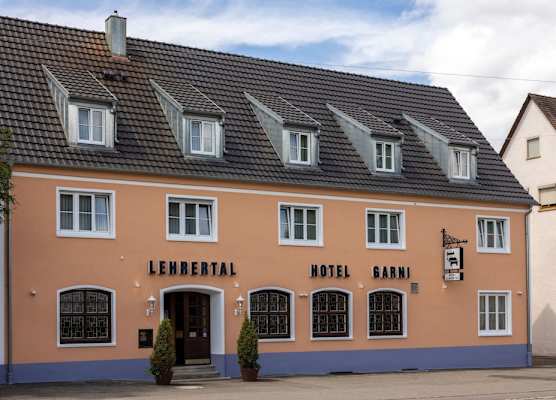 Hotel Garni Lehrertal 1