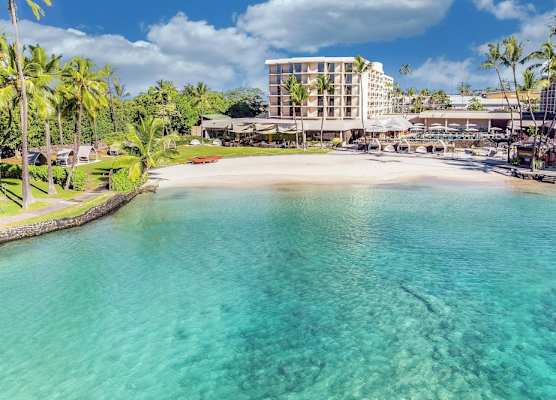 Courtyard by Marriott King Kamehameha's Kona Beach Hotel 1