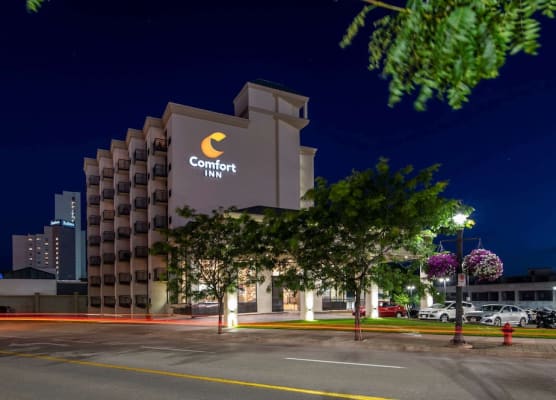 Comfort Inn Fallsview 1