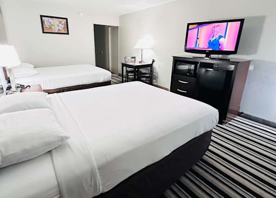 Econo Lodge Ardmore 1
