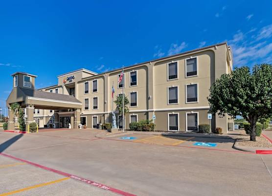 Comfort Inn Corsicana East 1