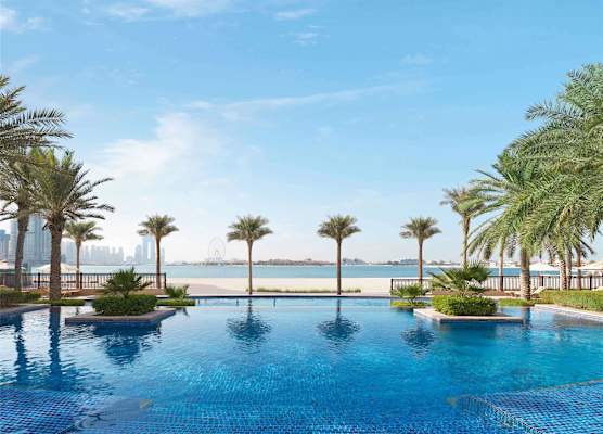 Fairmont The Palm 1