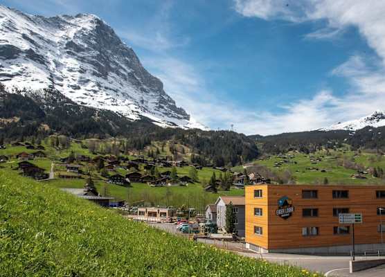 Eiger Lodge Chic 1