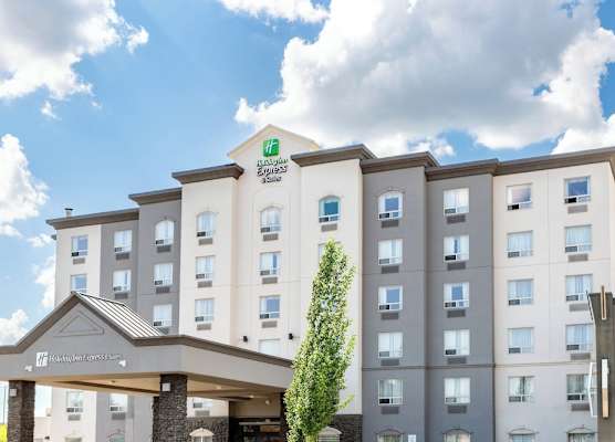 Holiday Inn Express & Suites EDMONTON NORTH by IHG 1