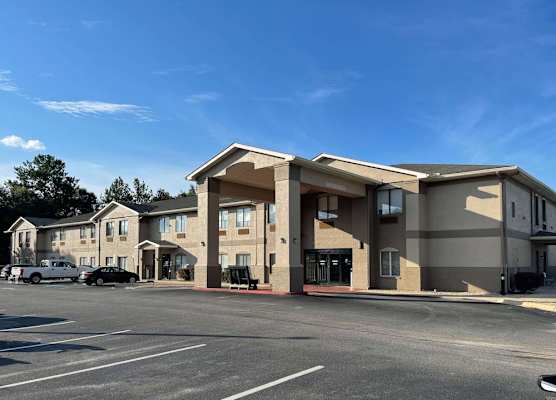 Country Inn & Suites by Radisson, Midway - Tallahassee West 1