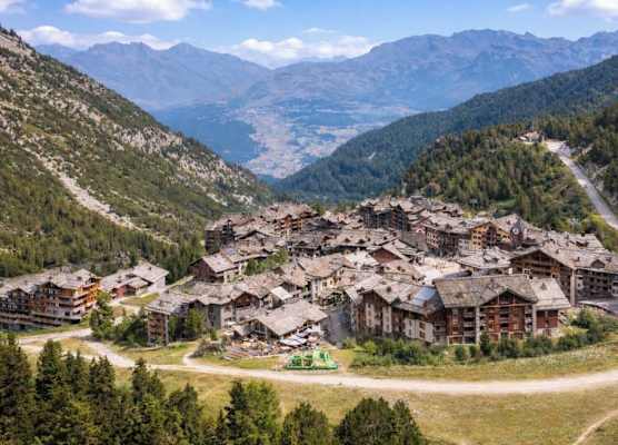 Pierre & Vacances Premium Arc 1950 Le Village 1