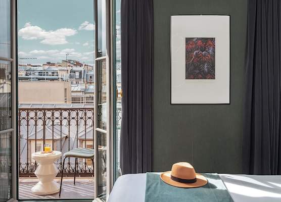 Bob Hotel 1