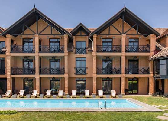 Radisson Hotel Tamboho Waterfront Antananarivo 1