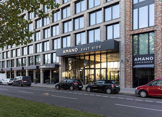 Hotel AMANO East Side 1