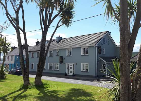 Dingle Harbour Nights - Room Only 1