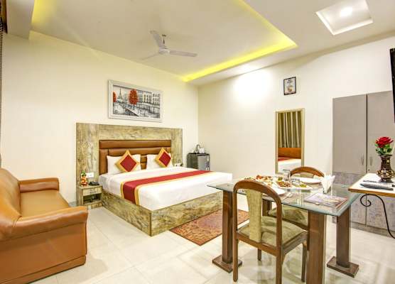 Gracious by Vishesh Hotels & Home Stay 1