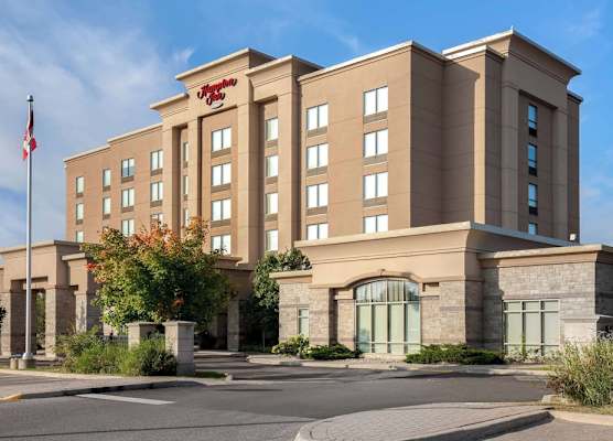 Hampton Inn by Hilton Brampton Toronto 1